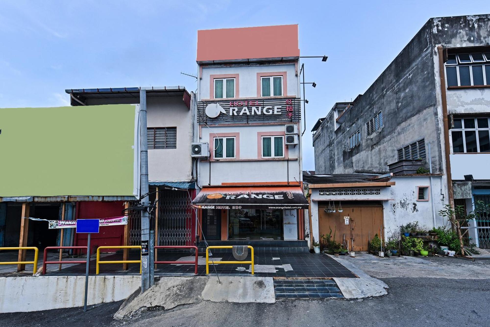 Super Oyo 992 Orange Hotel Куала Пила Екстериор снимка